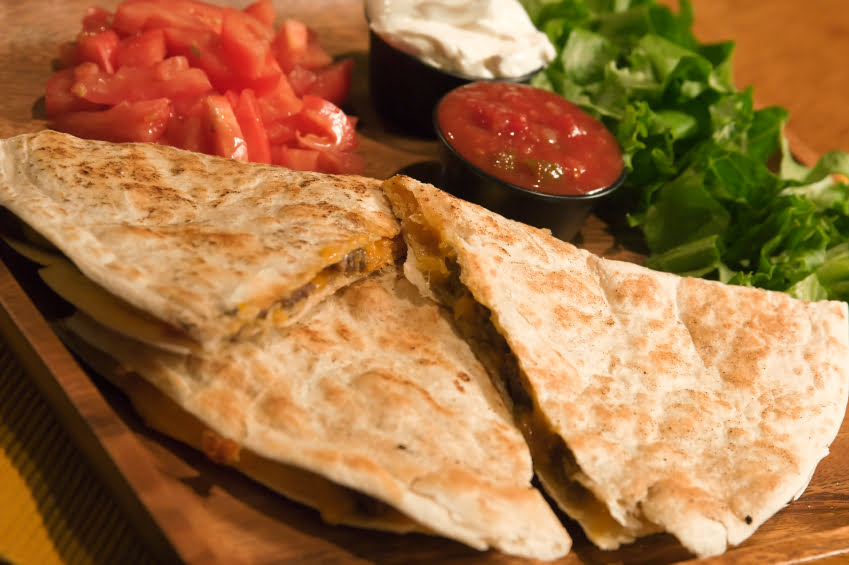 QUESADILLA PLATE